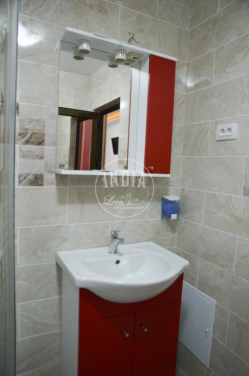 Motel - Restaurant Leon Bacău Rom bilde